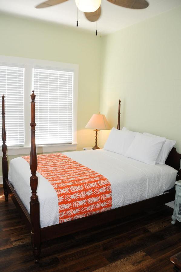 The Porch On Frances Inn - Adults Exclusive Кі-Вест Номер фото