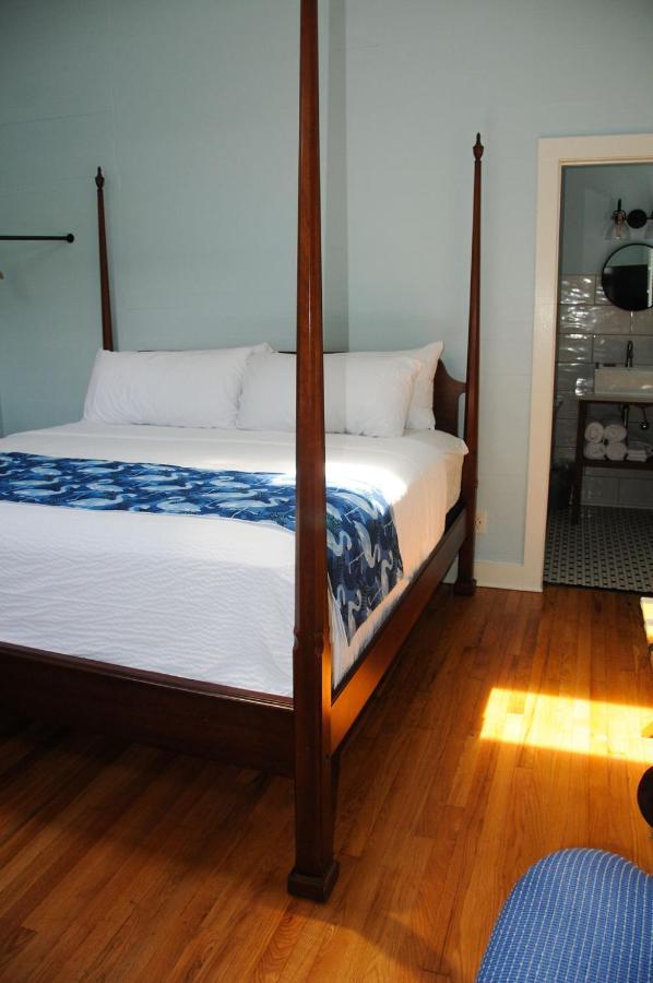 The Porch On Frances Inn - Adults Exclusive Кі-Вест Номер фото