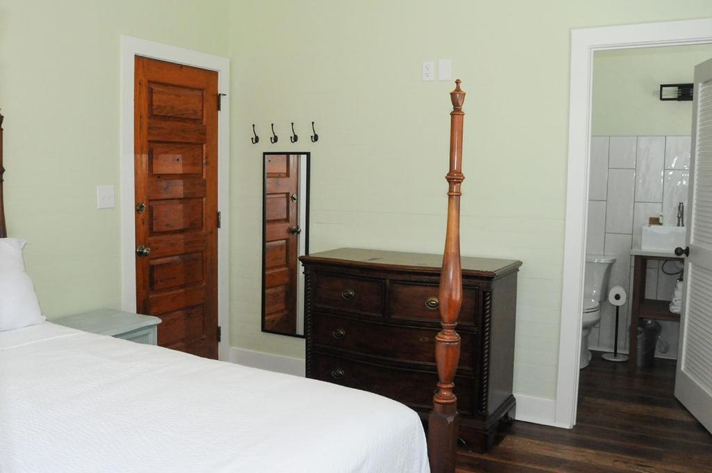 The Porch On Frances Inn - Adults Exclusive Кі-Вест Номер фото