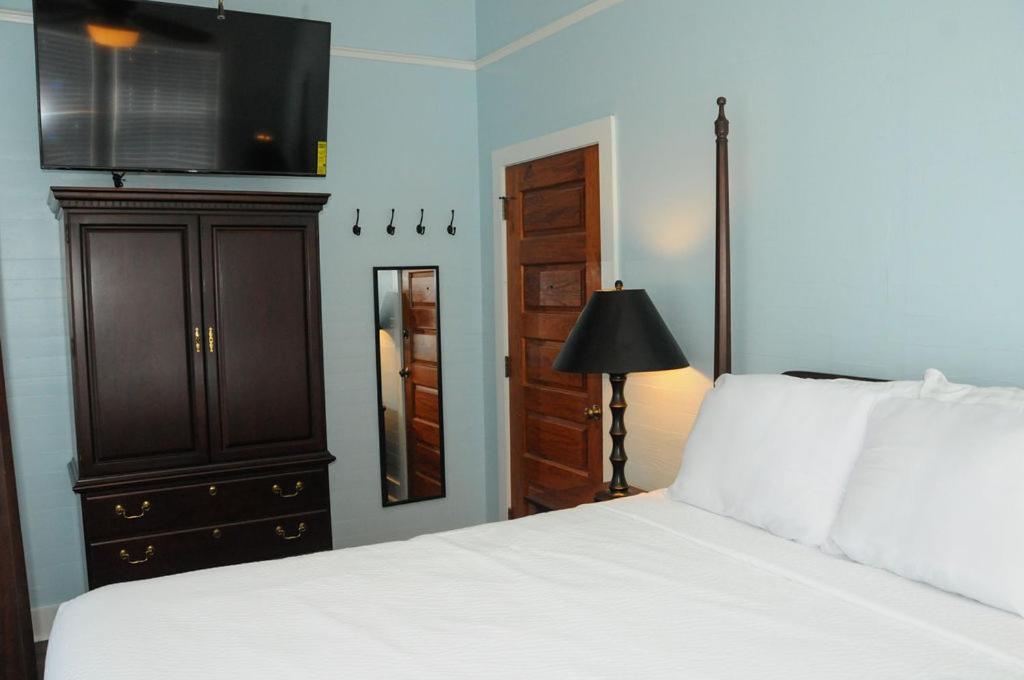 The Porch On Frances Inn - Adults Exclusive Кі-Вест Номер фото