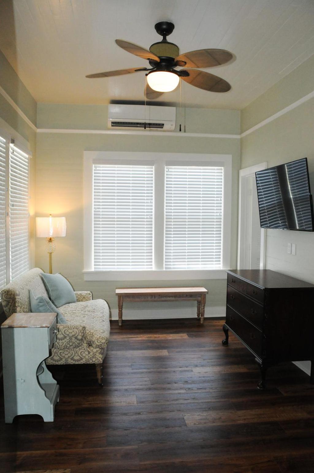 The Porch On Frances Inn - Adults Exclusive Кі-Вест Номер фото