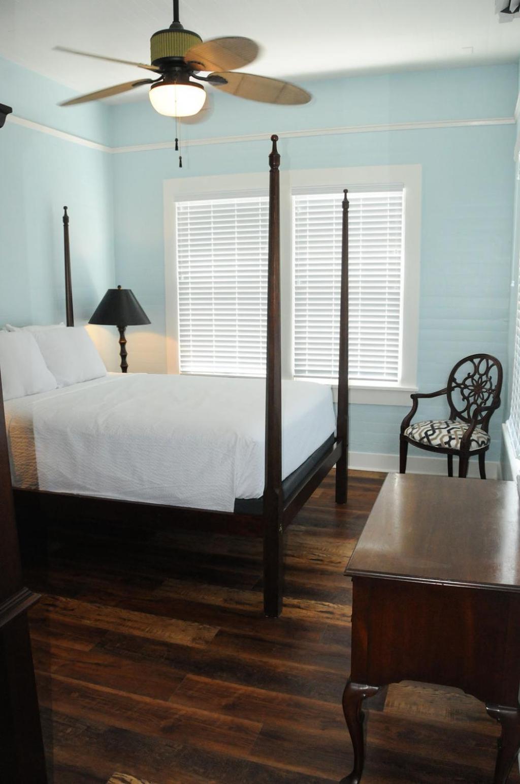 The Porch On Frances Inn - Adults Exclusive Кі-Вест Номер фото